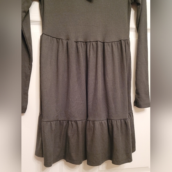 Lily Rose Green Knit Babydoll Long Sleeve Dress X Small NWT - Picture 3 of 6